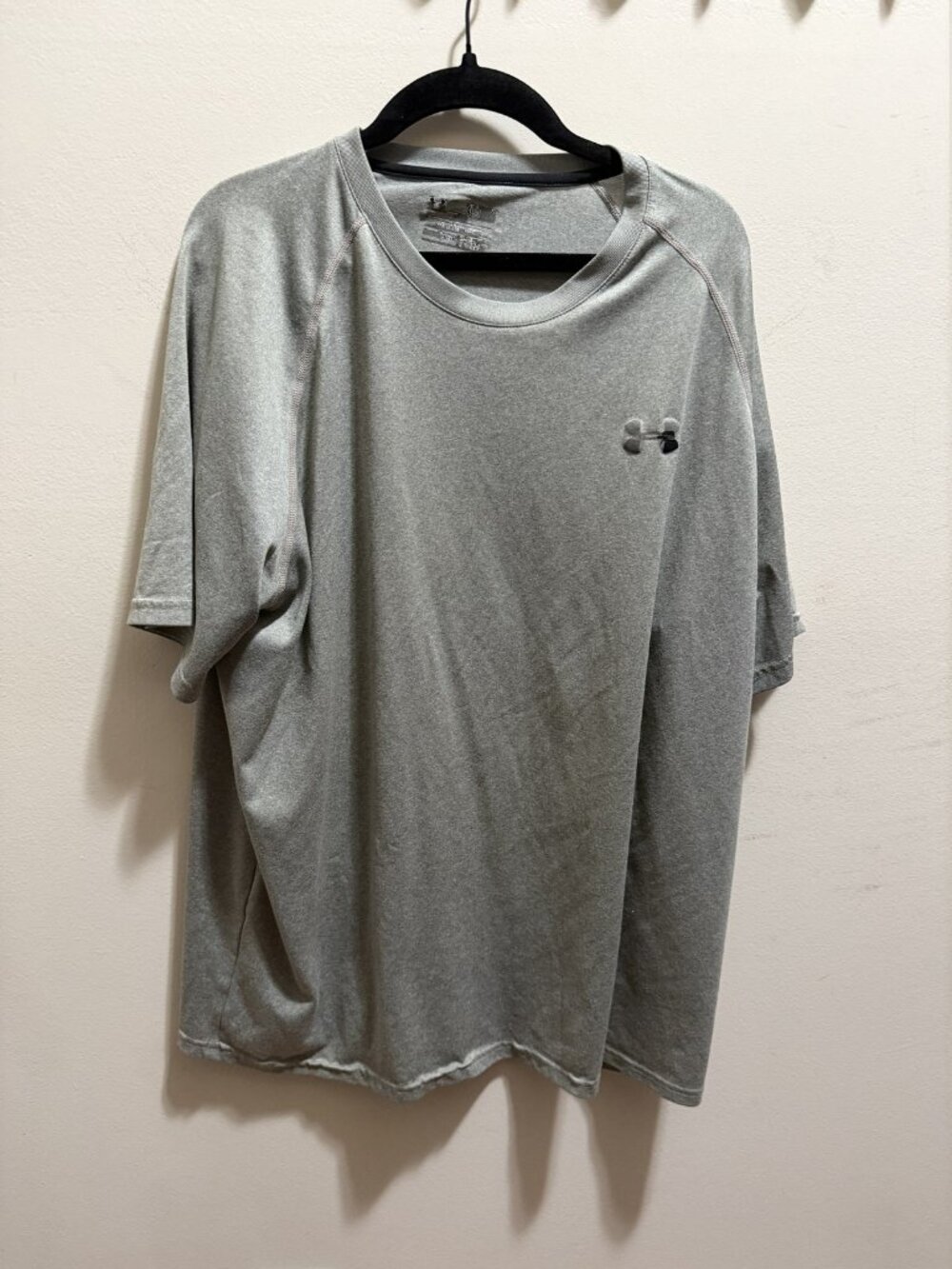 Under Armour Men's Heather Gray Crew Neck T-Shirt Size XL